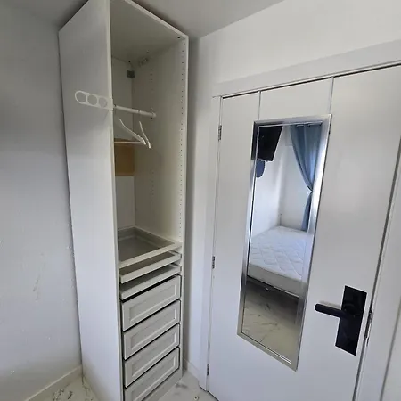Blue Studio - Ac - Cozinha Privativa - Wc Partilhado - Eficacia Living - Abrantes Abrantes